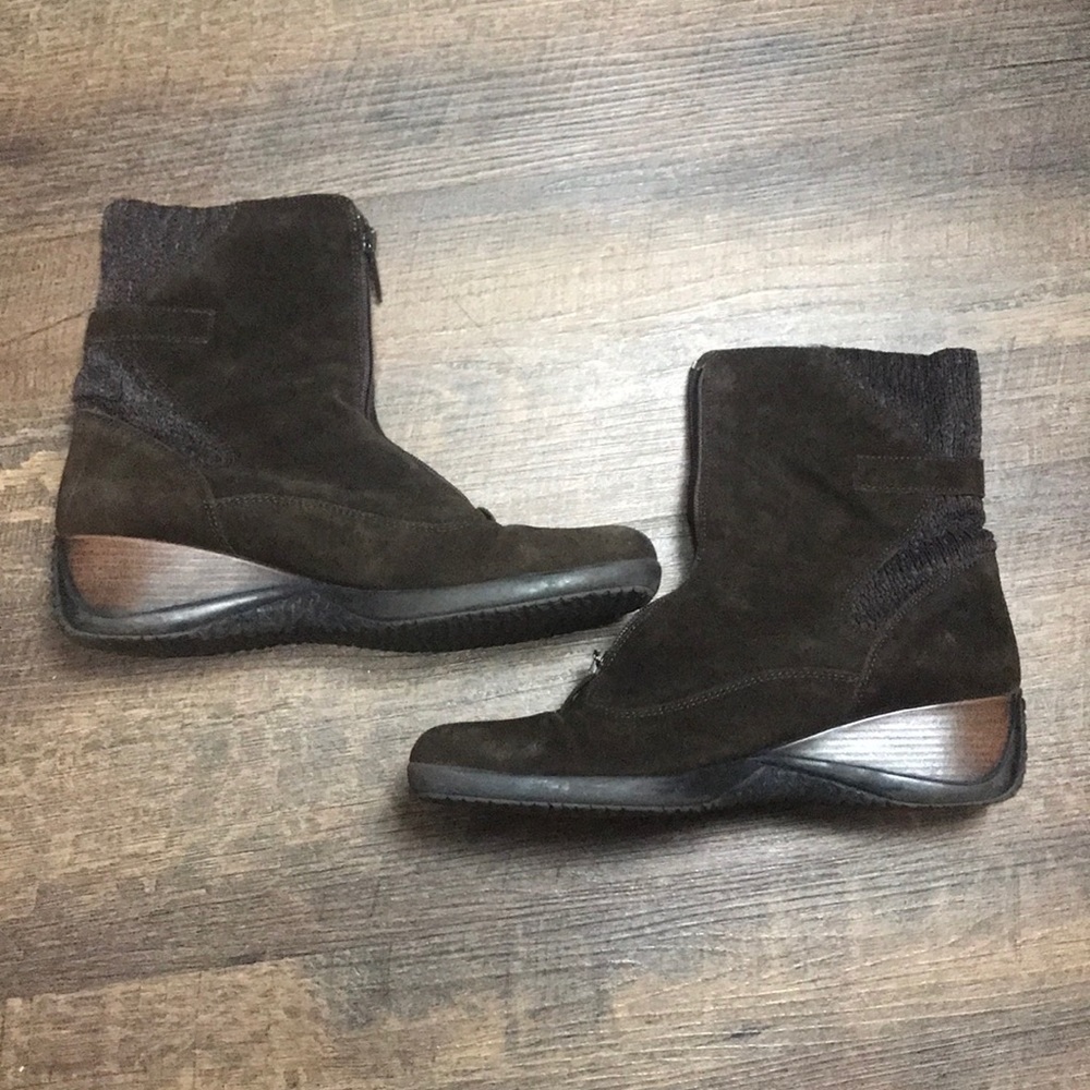 Aquatalia Boots